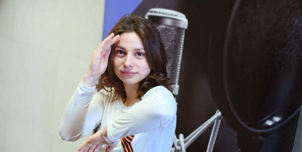 Боксёрша Белла Дурандина: "Чем бы девушка ни занималась, она останется девушкой" Боксёрша Белла Дурандина: "Чем бы девушка ни занималась, она останется девушкой"