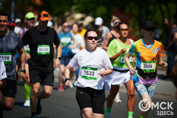В Омске состоялся традиционный "зелёный" забег