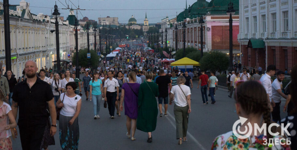 Любинский теперь пешеходный: что нужно знать о закрытии улицы Ленина на все летние выходные