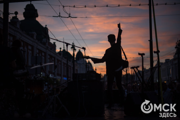 Любинский теперь пешеходный: что нужно знать о закрытии улицы Ленина на все летние выходные