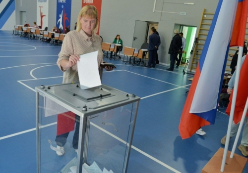 На выборах в Госдуму в Омской области будут выбирать трех одномандатников На выборах в Госдуму в Омской области будут выбирать трех одномандатников