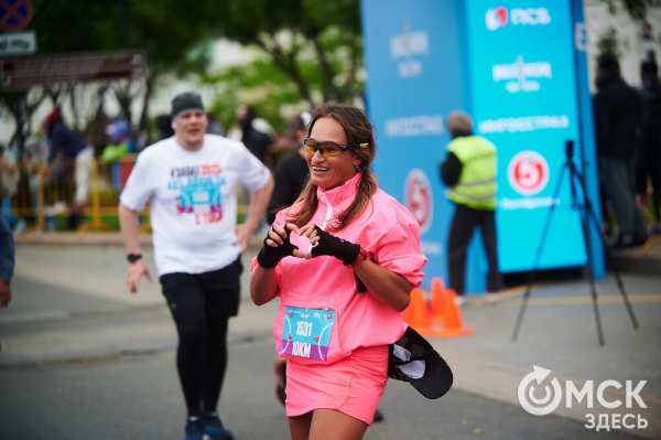 Омские легкоатлеты завоевали три золотые медали на Весеннем полумарафоне  