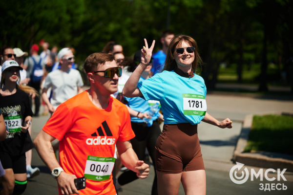 В Омске состоялся традиционный "зелёный" забег