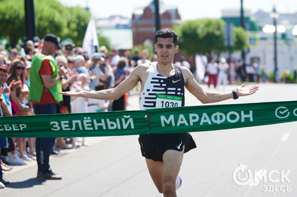 В Омске состоялся традиционный "зелёный" забег