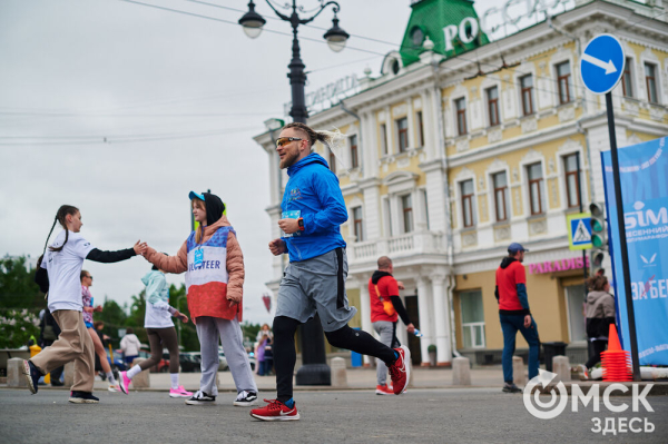 Омские легкоатлеты завоевали три золотые медали на Весеннем полумарафоне  
