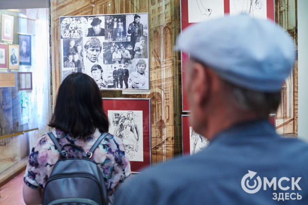 В Омске вспоминают Аркадия Кутилова В Омске вспоминают Аркадия Кутилова