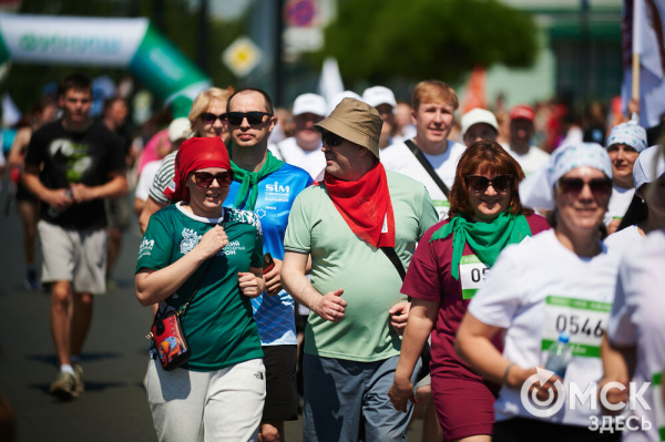 В Омске состоялся традиционный "зелёный" забег