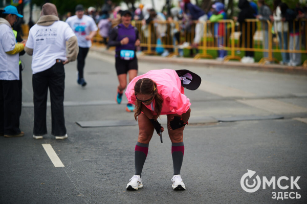Омские легкоатлеты завоевали три золотые медали на Весеннем полумарафоне  