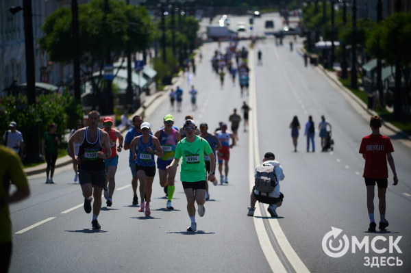 В Омске состоялся традиционный "зелёный" забег
