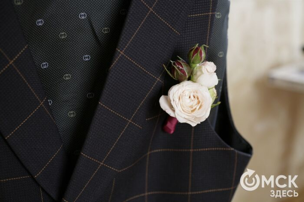 Пара из Омска примет участие в масштабном свадебном флешмобе