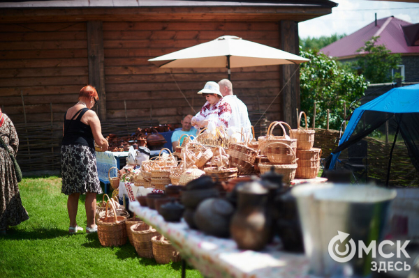 Пробуем колобок на вкус. Чем ещё заняться на фестивале "Слетье"