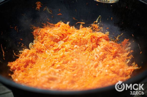 Пробуем колобок на вкус. Чем ещё заняться на фестивале "Слетье"