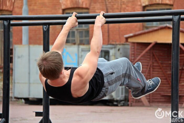 Летние тренировки на свежем воздухе, или Где в Омске проходят бесплатные групповые занятия