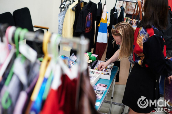 "Сердечные" украшения, лесные бабуи: что нам приглянулось на фестивале Garazhka