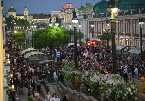 Более 200 тысяч человек посетили мероприятия «Пешеходного Любинского» в Омске