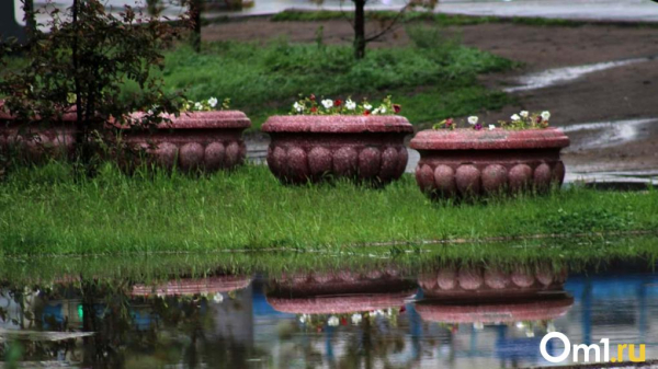 На выходных на Омск обрушится самый мощный грозовой фронт в России На выходных на Омск обрушится самый мощный грозовой фронт в России