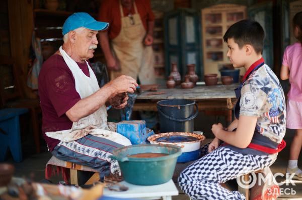 Пробуем колобок на вкус. Чем ещё заняться на фестивале "Слетье"