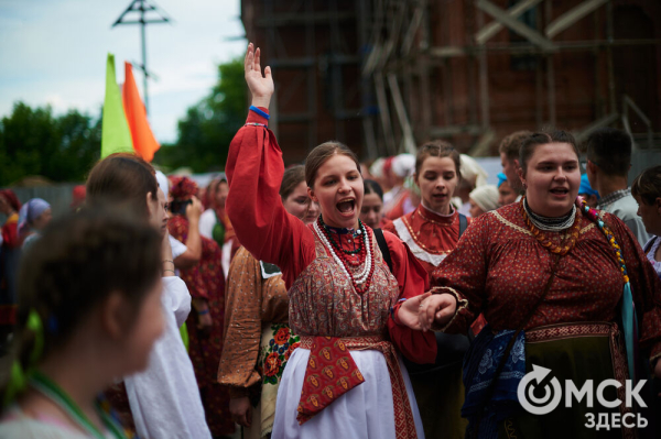 Пробуем колобок на вкус. Чем ещё заняться на фестивале "Слетье"
