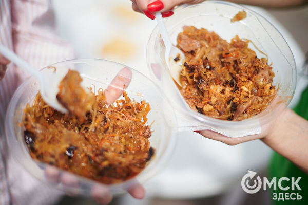 Пробуем колобок на вкус. Чем ещё заняться на фестивале "Слетье"