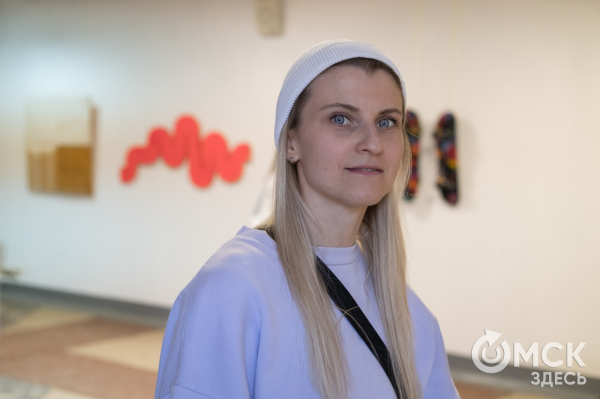 Нити судьбы: "вышивка" эмоций от Лизы Корн