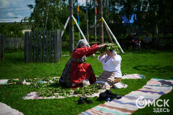 Пробуем колобок на вкус. Чем ещё заняться на фестивале "Слетье"