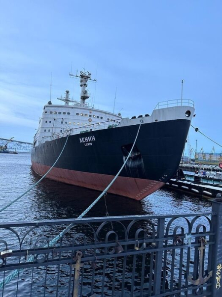 Омичи готовятся пройти Северный морской путь на яхте "Братство"