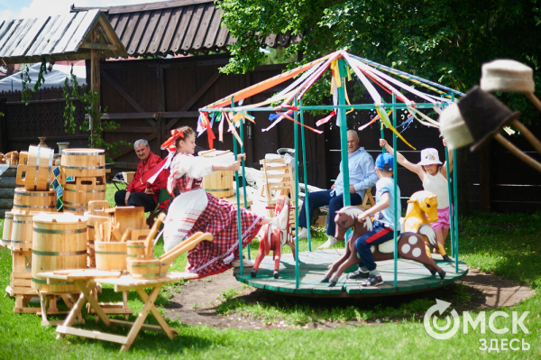Пробуем колобок на вкус. Чем ещё заняться на фестивале "Слетье"