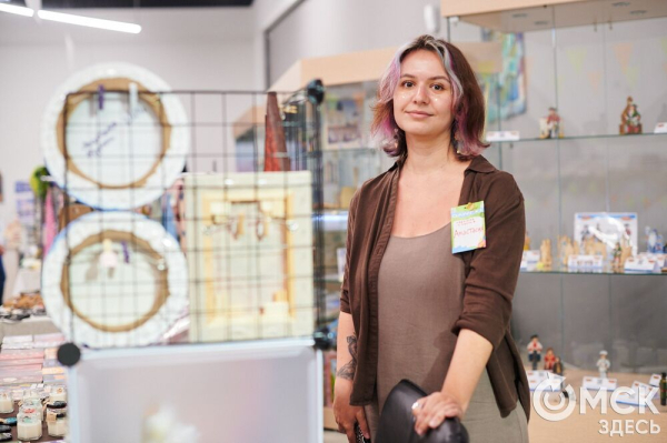 "Сердечные" украшения, лесные бабуи: что нам приглянулось на фестивале Garazhka