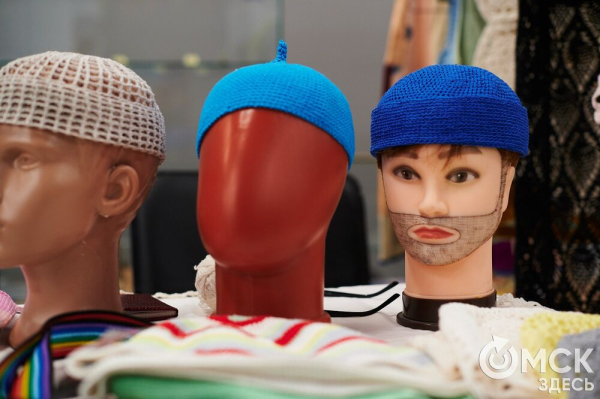 "Сердечные" украшения, лесные бабуи: что нам приглянулось на фестивале Garazhka