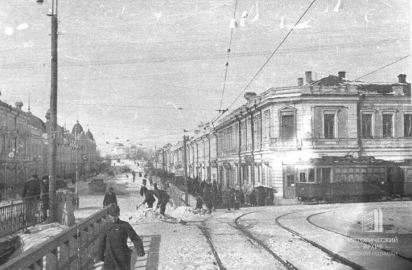 Омск в годы Великой Отечественной войны: от провинции к статусу промышленного гиганта