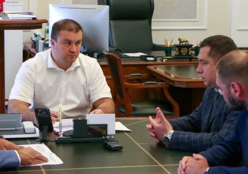 Новый руководитель ГКНПЦ им. Хруничева прилетел знакомиться с омским «Полетом»