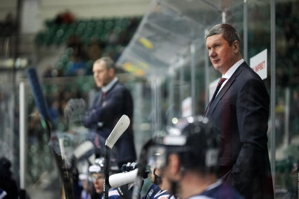 Юрий Панов: "Авангард" для меня - это дом родной. Но пока работаю не дома". Юрий Панов: "Авангард" для меня - это дом родной. Но пока работаю не дома".