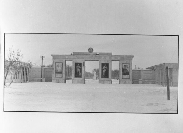 Сайдинг, асфальт и система распознавания лиц: что делают с парком им. 30-летия ВЛКСМ