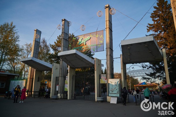 Сайдинг, асфальт и система распознавания лиц: что делают с парком им. 30-летия ВЛКСМ