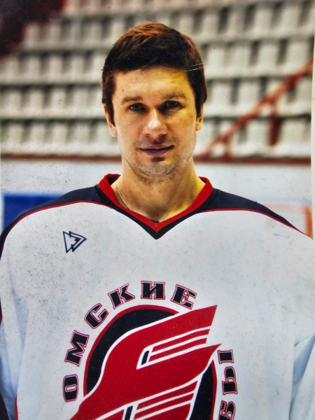 Юрий Панов: "Авангард" для меня - это дом родной. Но пока работаю не дома". Юрий Панов: "Авангард" для меня - это дом родной. Но пока работаю не дома".