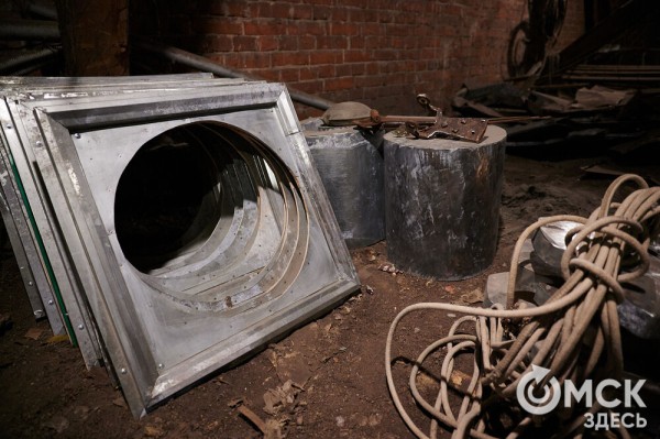 "Они реагируют на погоду": интервью со смотрителем главных часов Омска