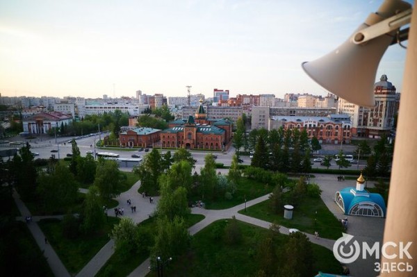 Каким Омск видится с высоты: поднимаемся на колокольню в центре города