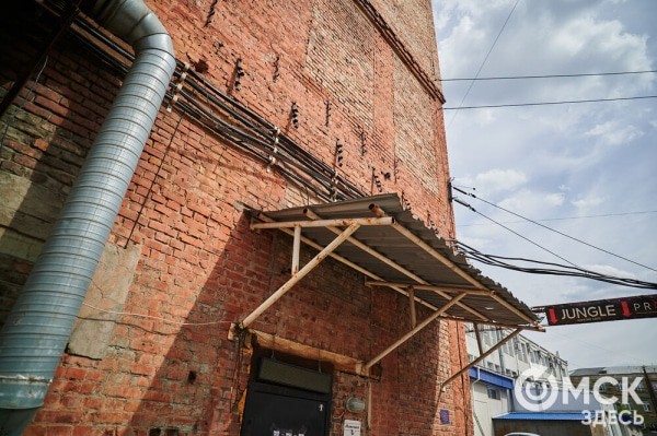 Эстетичные теплотрассы и "ожившие" крыши: что видит новое поколение в "Электроточке"