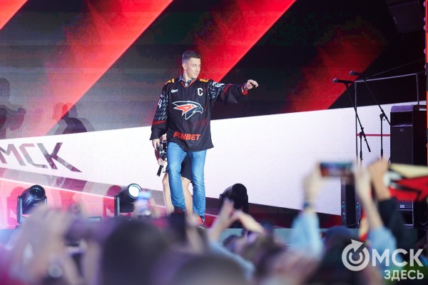 Оперились! "Авангард" презентовался к новому сезону Оперились! "Авангард" презентовался к новому сезону