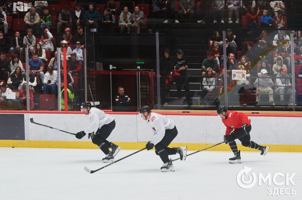 Ги Буше снял отпускную "ржавчину" с хоккеистов "Авангарда" Ги Буше снял отпускную "ржавчину" с хоккеистов "Авангарда"