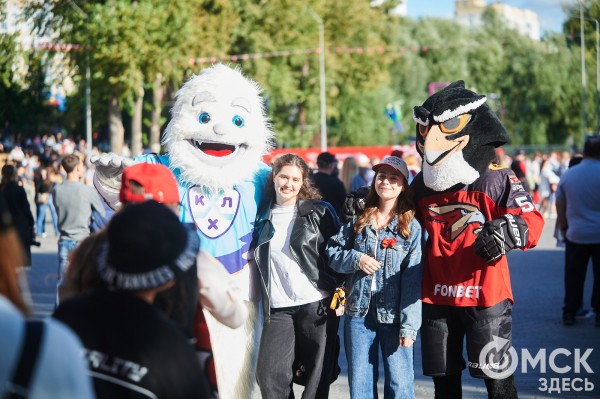 Оперились! "Авангард" презентовался к новому сезону Оперились! "Авангард" презентовался к новому сезону