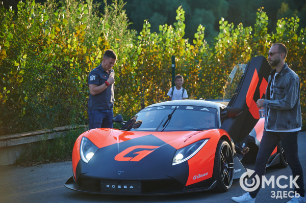 Оперились! "Авангард" презентовался к новому сезону Оперились! "Авангард" презентовался к новому сезону