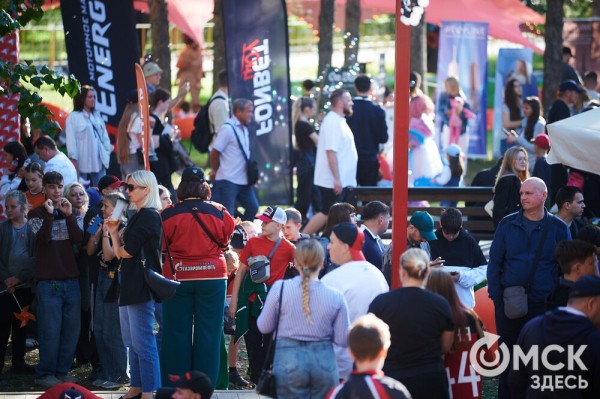 Оперились! "Авангард" презентовался к новому сезону Оперились! "Авангард" презентовался к новому сезону