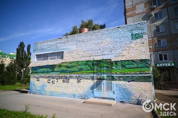 Свежий взгляд на устаревшие граффити. Как изменился мурал на "Поворотной"