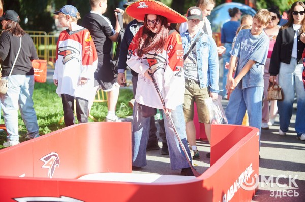 Оперились! "Авангард" презентовался к новому сезону Оперились! "Авангард" презентовался к новому сезону