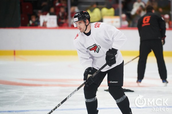 Ги Буше снял отпускную "ржавчину" с хоккеистов "Авангарда" Ги Буше снял отпускную "ржавчину" с хоккеистов "Авангарда"