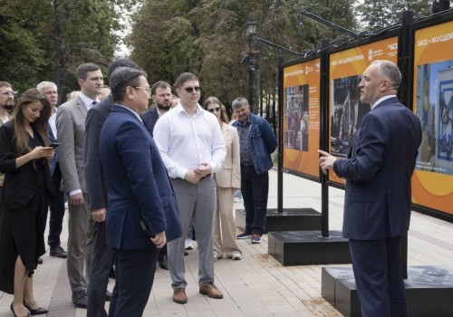 В Москве на Чистопрудном бульваре открылась фотовыставка, представляющая Омскую область