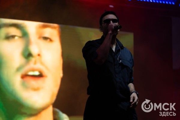 Музыкальный "звездопад". Именитые артисты поздравили Омск с праздником Музыкальный "звездопад". Именитые артисты поздравили Омск с праздником