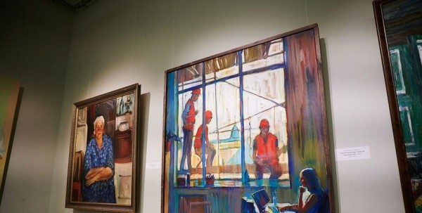 Корабли, яхты и неизвестный герой. Победители выставки "Омск: здесь и сейчас"