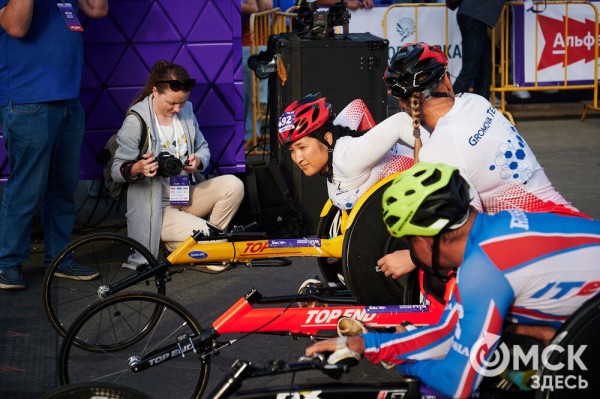 Россиянин Андрей Янович прервал победную серию кенийцев на Сибирском международном марафоне - 2025